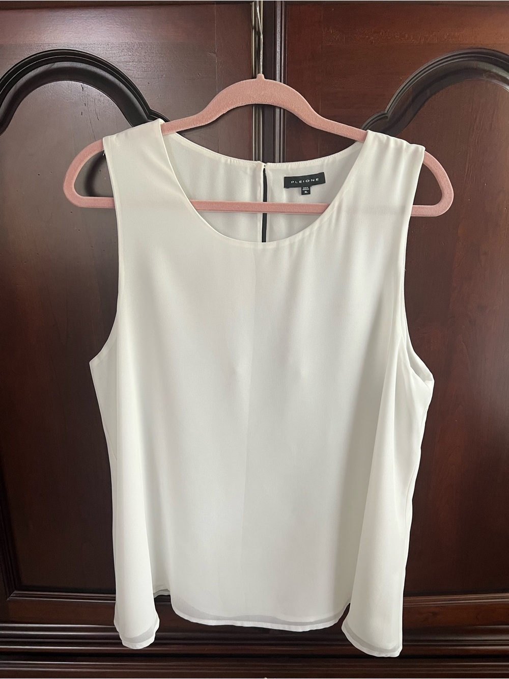 Sleeveless White Blouse - Clean Scoop Neck Top